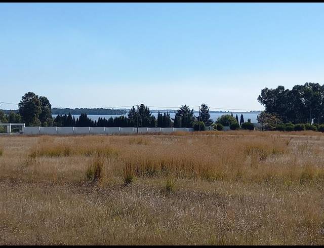 LAND FOR SALE IN VAAL MARINA